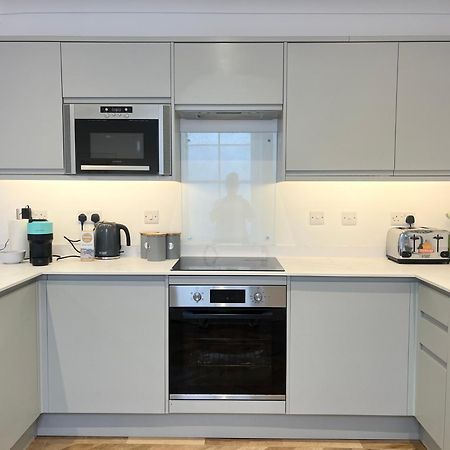 Spacious Home Near Seafront & Train Station 5 Bed Sleeps 10- Central بينزانس المظهر الخارجي الصورة