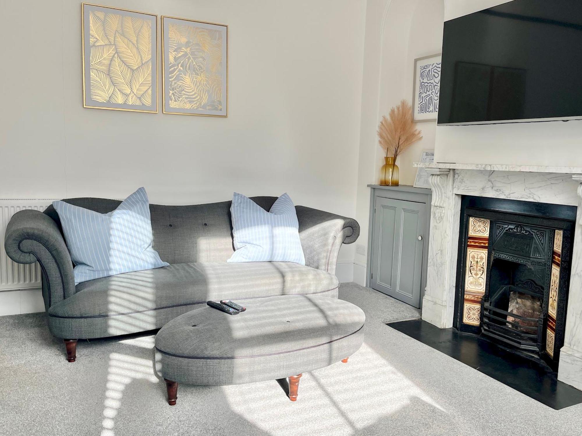Spacious Home Near Seafront & Train Station 5 Bed Sleeps 10- Central بينزانس المظهر الخارجي الصورة